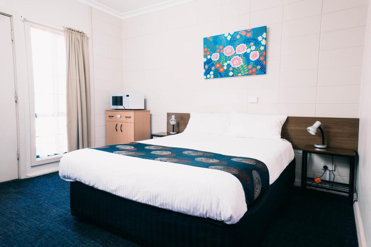 Motel Poinsettia 3*