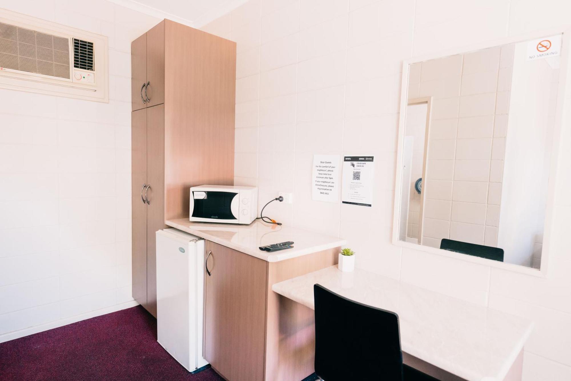 Poinsettia Motel Port Augusta